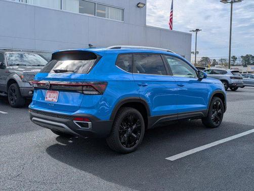 2025 Volkswagen Taos 1.5T SE