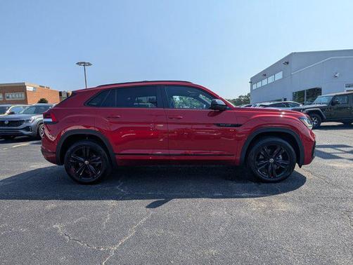 2023 Volkswagen Atlas Cross Sport 3.6L V6 SEL R-Line