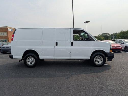 2021 Chevrolet Express 3500 RWD 3500 Regular Wheelbase WT