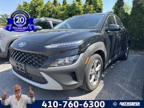 Abyss Black Pearl 2023 Hyundai KONA SEL