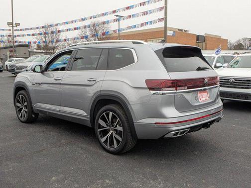 2025 Volkswagen Atlas 2.0T SEL Premium R-Line 4MOTION