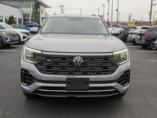 2025 Volkswagen Atlas 2.0T SEL Premium R-Line 4MOTION