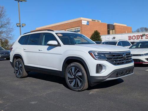 2025 Volkswagen Atlas 2.0T SE w/Technology 4MOTION