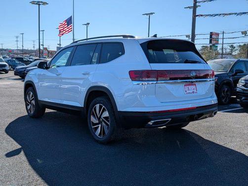2025 Volkswagen Atlas 2.0T SE w/Technology 4MOTION