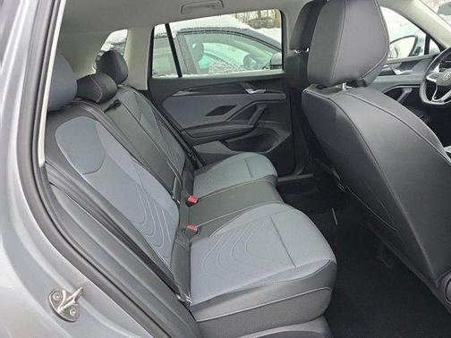 2025 Volkswagen Tiguan 2.0T SE 4MOTION