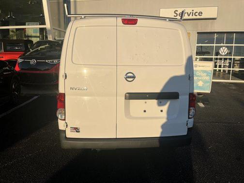 2021 Nissan NV200 S