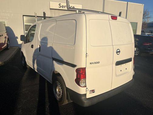 2021 Nissan NV200 S