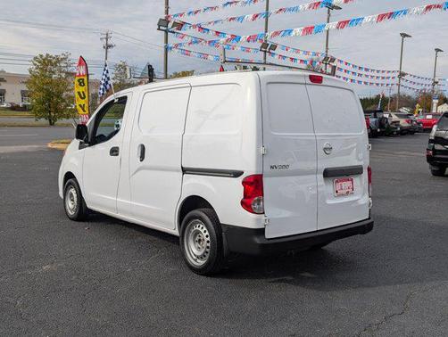 2021 Nissan NV200 S