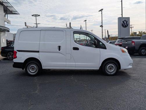 2021 Nissan NV200 S