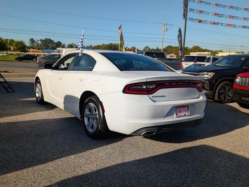 2016 Dodge Charger SE