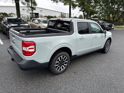 2022 Ford Maverick Lariat