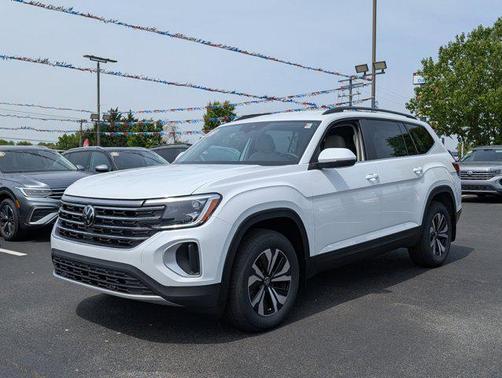 2025 Volkswagen Atlas 2.0T SE