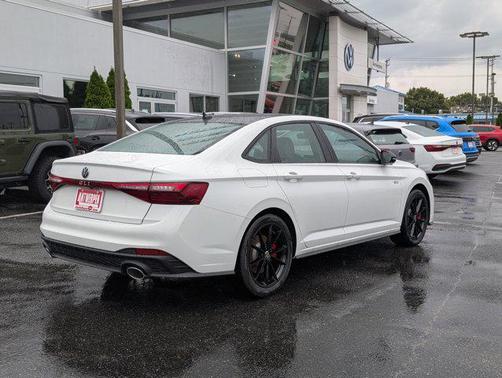 2025 Volkswagen Jetta GLI 2.0T Autobahn