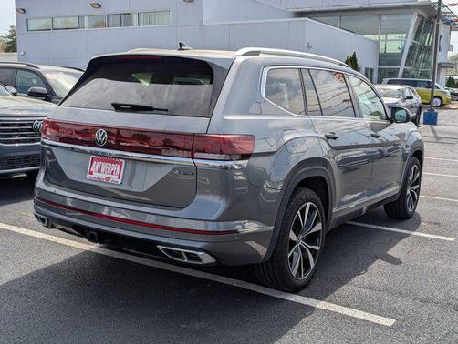 2025 Volkswagen Atlas 2.0T SEL Premium R-Line 4MOTION
