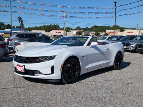 2023 Chevrolet Camaro 2LT