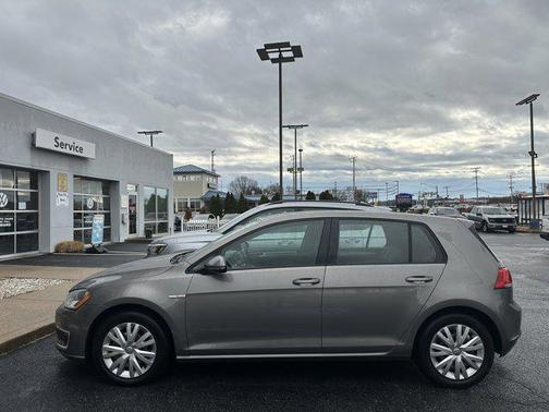 2015 Volkswagen e-Golf Limited Edition