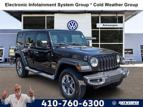 Black Clearcoat 2018 Jeep Wrangler Unlimited Sahara