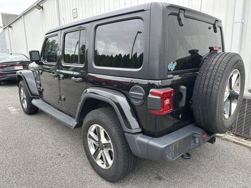 Black Clearcoat 2018 Jeep Wrangler Unlimited Sahara