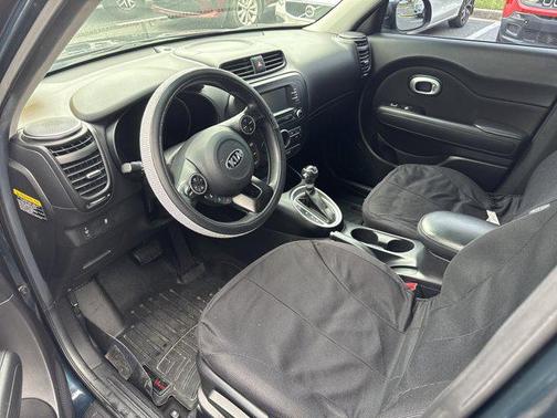 2017 Kia Soul +
