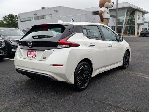 2024 Nissan Leaf SV PLUS