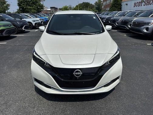 2024 Nissan Leaf SV PLUS