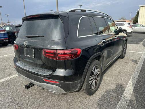 2025 Mercedes-Benz GLB 250 4MATIC