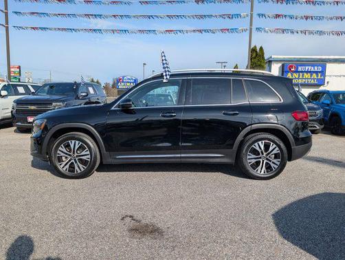 2025 Mercedes-Benz GLB 250 4MATIC