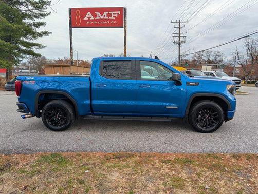 2022 GMC Sierra 1500 Elevation