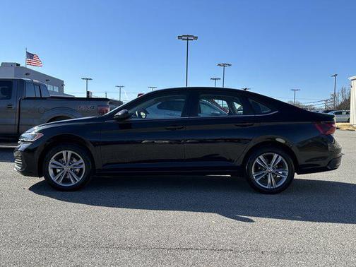 2024 Volkswagen Jetta 1.5T SE