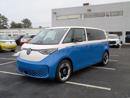 2025 Volkswagen ID. Buzz Pro S Plus with 4MOTION