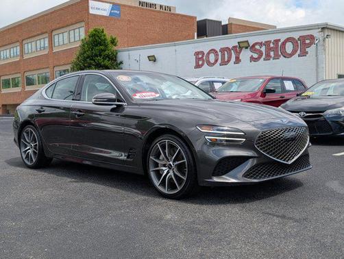 2024 Genesis G70 2.5T RWD