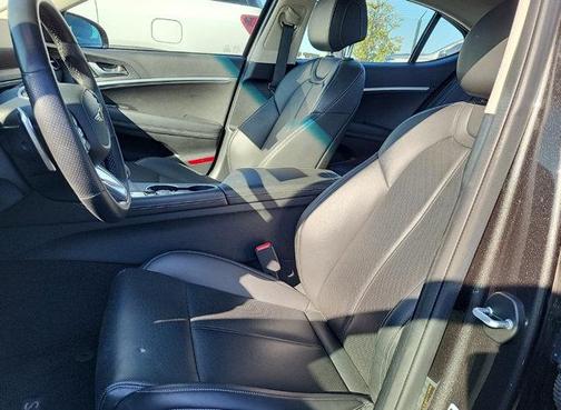 2024 Genesis G70 2.5T RWD