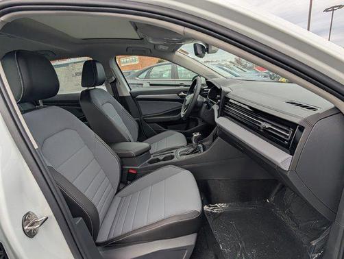 2026 Volkswagen Jetta 1.4T SE