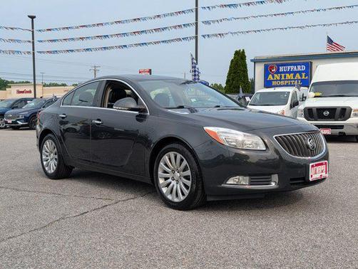 2012 Buick Regal Premium 1