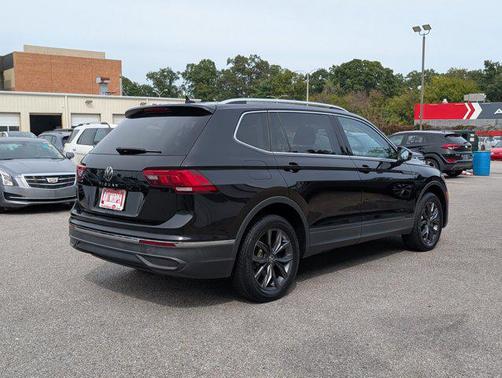 2022 Volkswagen Tiguan 2.0T SE