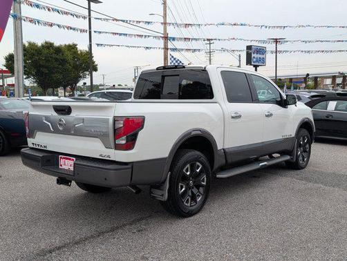 2021 Nissan Titan Platinum Reserve