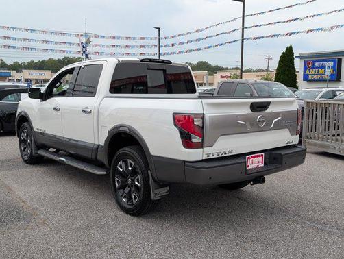 2021 Nissan Titan Platinum Reserve