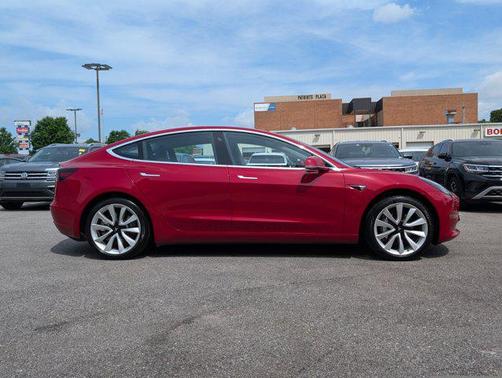 2018 Tesla Model 3 Long Range