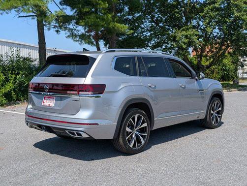 2024 Volkswagen Atlas 2.0T SEL Premium R-Line 4MOTION