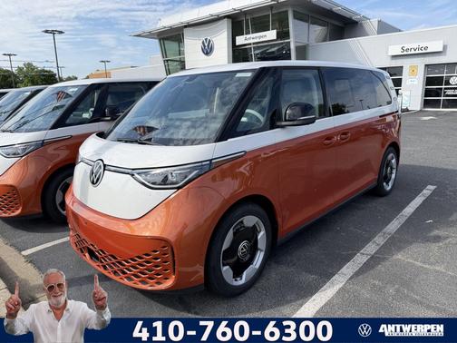 Energetic Orange 2025 Volkswagen ID. Buzz Pro S Plus with 4MOTION
