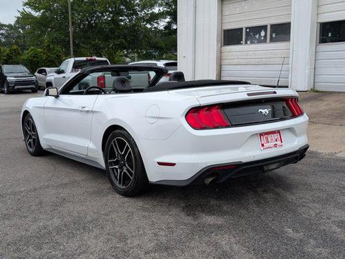 2022 Ford Mustang EcoBoost Premium