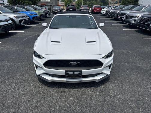 2022 Ford Mustang EcoBoost Premium