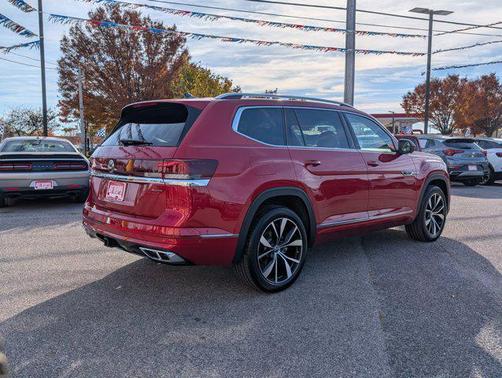 2025 Volkswagen Atlas 2.0T SEL Premium R-Line 4MOTION