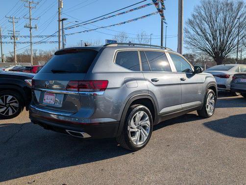 2022 Volkswagen Atlas 3.6L SE w/Technology