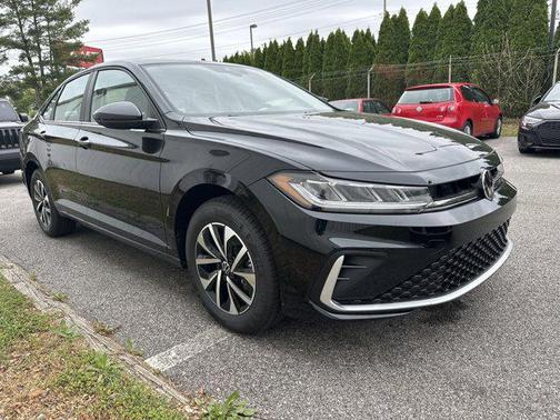 Deep Black Pearl 2026 Volkswagen Jetta 1.4T S