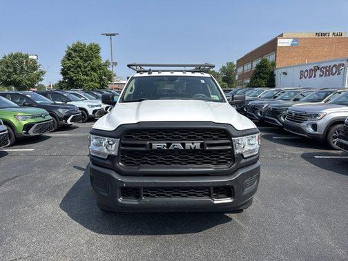2020 RAM 2500 Tradesman Crew Cab 4X4 8' Box