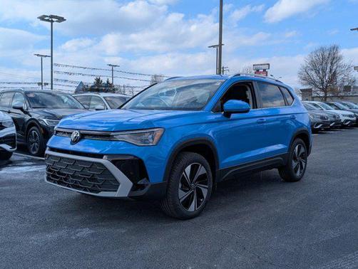 2025 Volkswagen Taos 1.5T SE