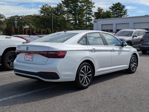 2026 Volkswagen Jetta 1.4T SE