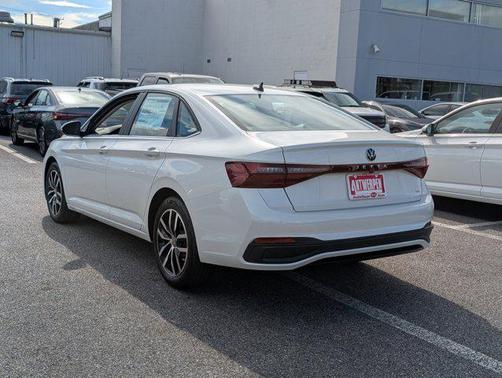 2026 Volkswagen Jetta 1.4T SE