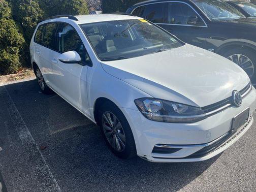 2019 Volkswagen Golf SportWagen TSI S